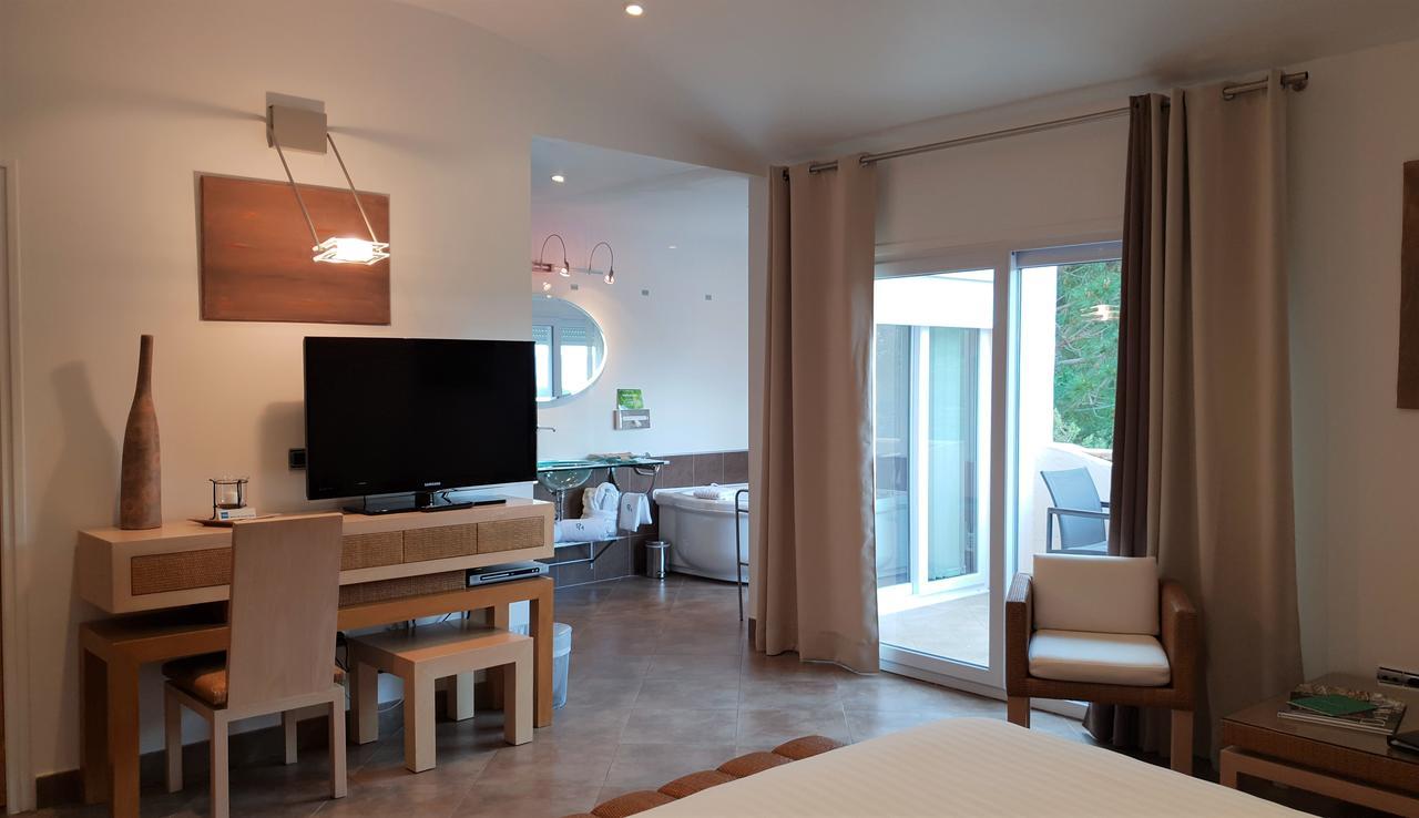 Private Hotel - Adult Only بورتو فيكشْيو المظهر الخارجي الصورة