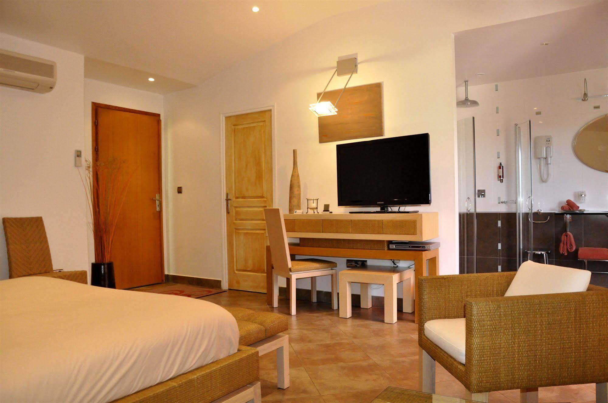 Private Hotel - Adult Only بورتو فيكشْيو المظهر الخارجي الصورة